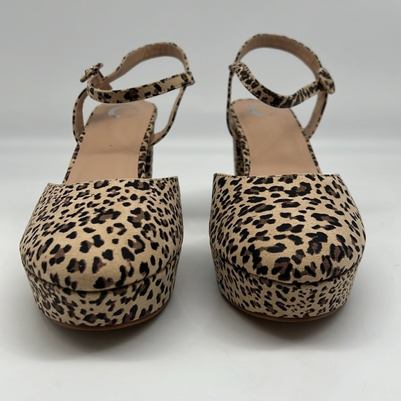 Journee Collection Roslynn Leopard Platform High Block Heel Ankle Strap 12M - Picture 4 of 15